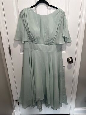 JJ’s House Elegant A-Line Flowy Women's Dress - Soft Mint Green Size 14